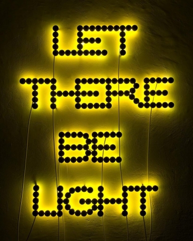 Michele Chiossi LET THERE BE LIGHT, 2007  resine polimeriche, acciaio, car paint, neon scultura retroilluminazione giallo luce E LUCE SIA lumini