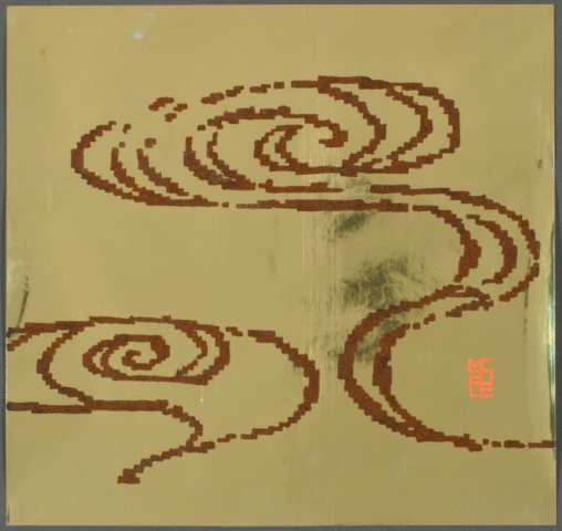 Michele Chiossi Arabica, 2002 polvere di caffe, gold foil disegno zigzag pixel videogame profumo volute